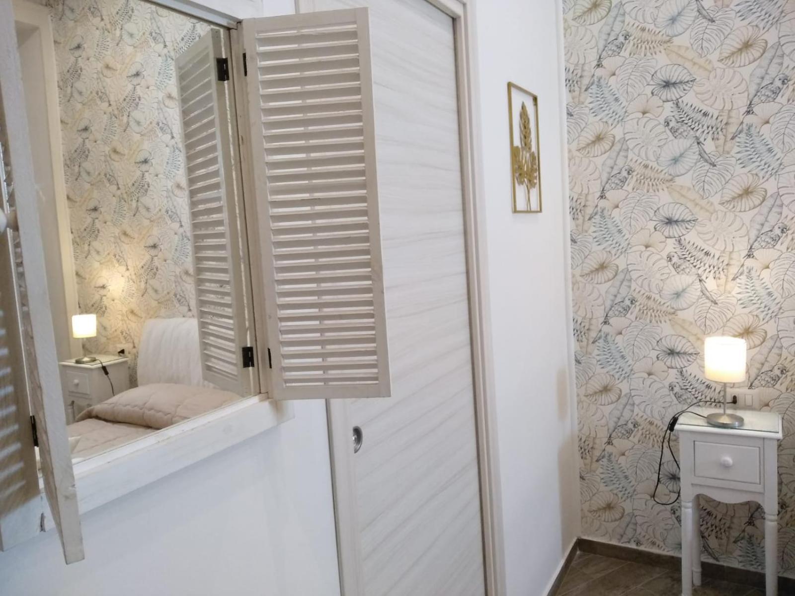 B&B Da Ary Colorful Rooms Napoli Eksteriør bilde